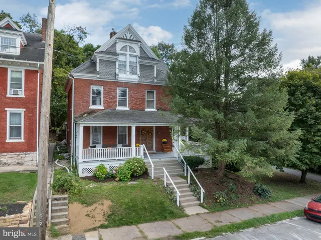 $479,000 | 140 East Linn Street, Bellefonte, PA 16823