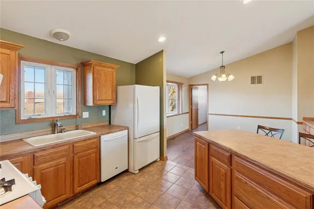 $345,000 | 220 Overlook Drive, Caney, KS 67333