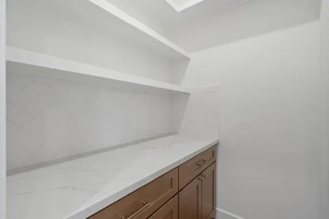 $449,900 | 826 Curtin Street, Unit G, Houston, TX 77018