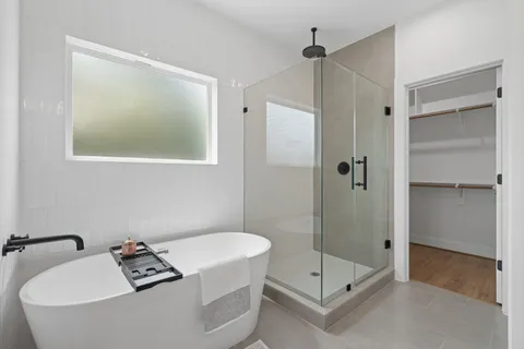 $449,900 | 826 Curtin Street, Unit G, Houston, TX 77018