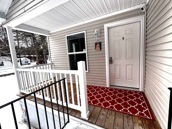 $179,000 | 30 Evergreen Lane, Hopkinton, NH 03229