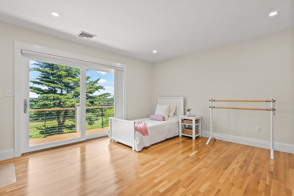 78 Hutchinson Road Arlington, MA 02474 - Photo 27 of 42