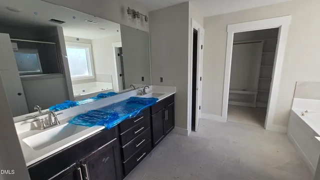 $465,000 | 170 Freedom Rdg Drive, Smithfield, NC 27577