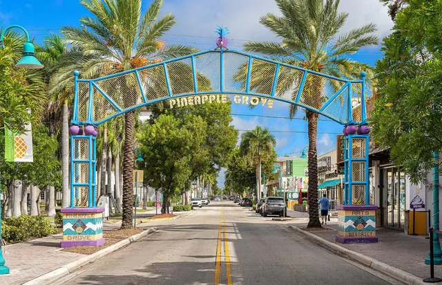 $895,000 | 150 Northeast 6th Avenue, Unit E, Delray Beach, FL 33483