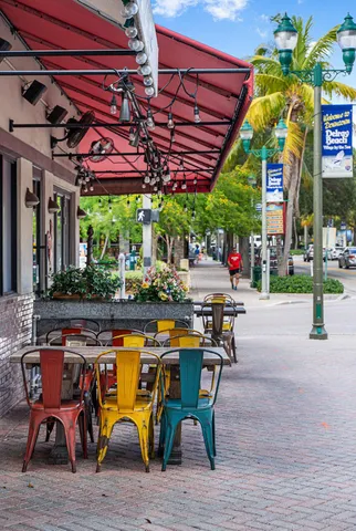 $895,000 | 150 Northeast 6th Avenue, Unit E, Delray Beach, FL 33483