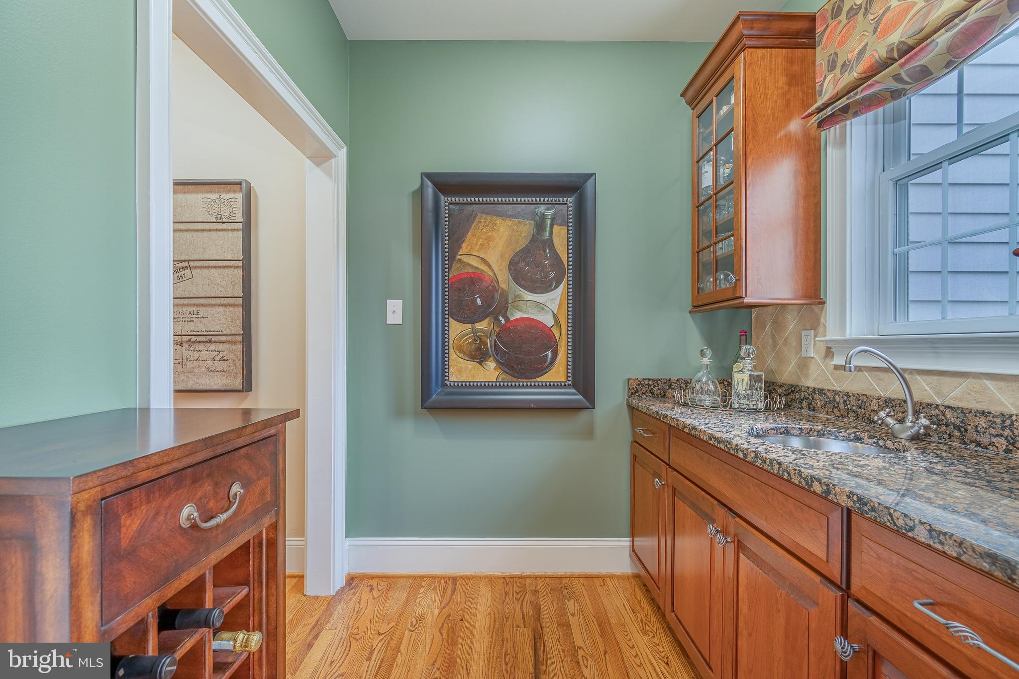474 Pugh Road Wayne, PA 19087 - Photo 18 of 55 Butler's Pantry/Wet Bar