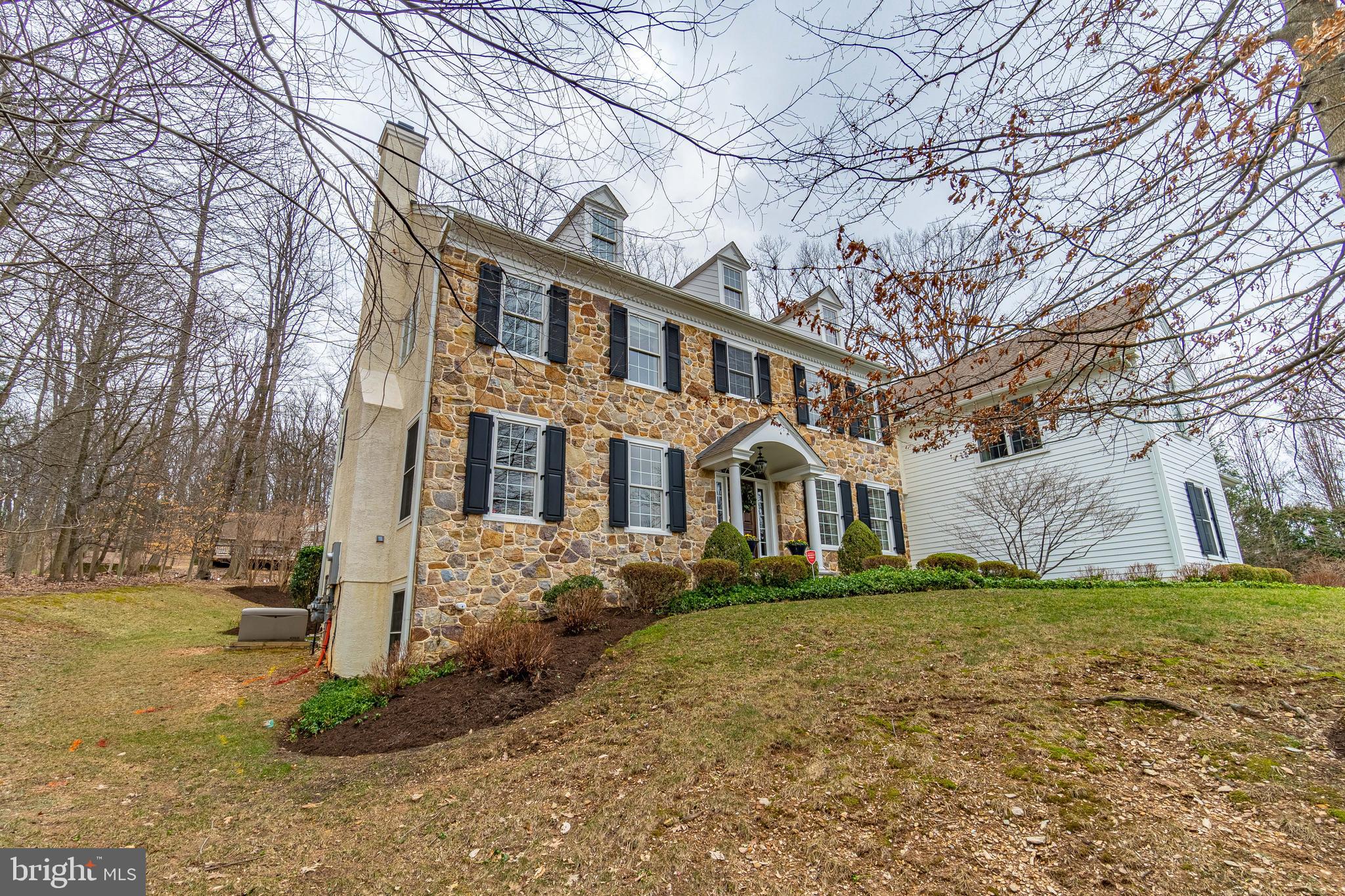 474 Pugh Road Wayne, PA 19087 - Photo 4 of 55