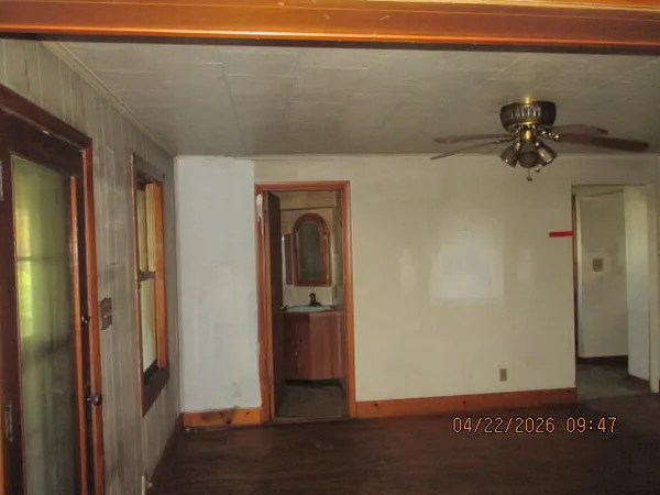 $124,900 | 02045 County Road 681, Grand Junction, MI 49056