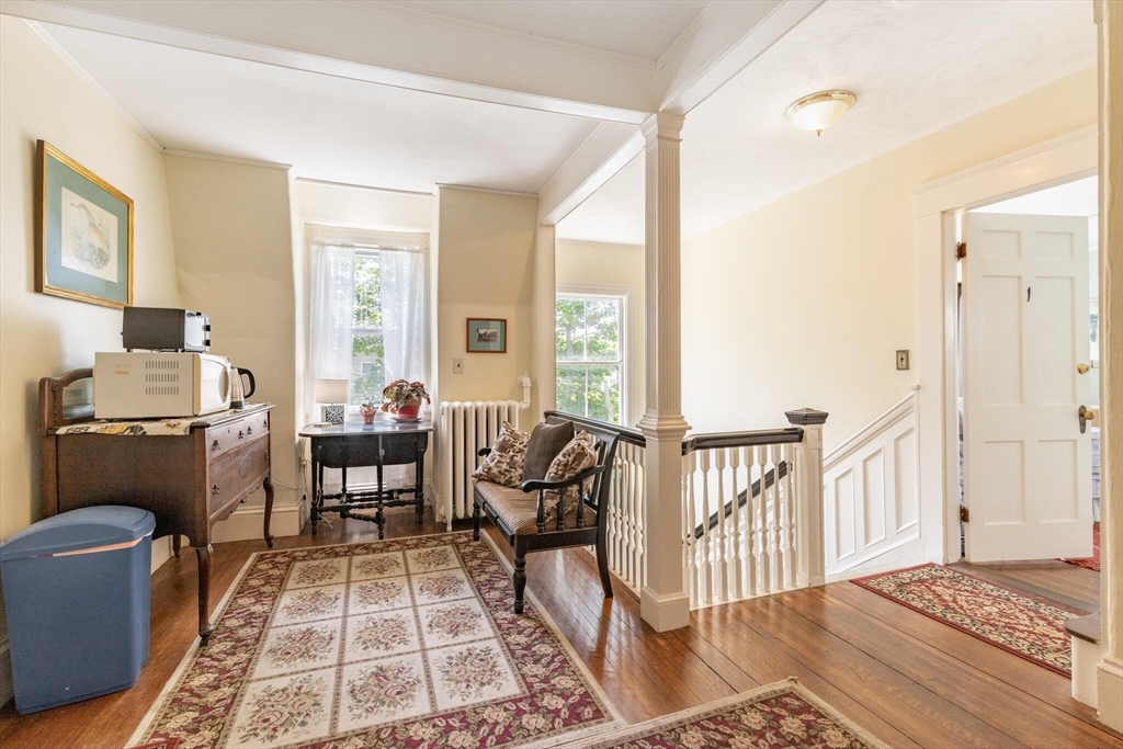 28 Eastern Point Road Gloucester, MA 01930 - Photo 16 of 38