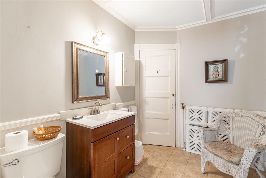 28 Eastern Point Road Gloucester, MA 01930 - Photo 18 of 38