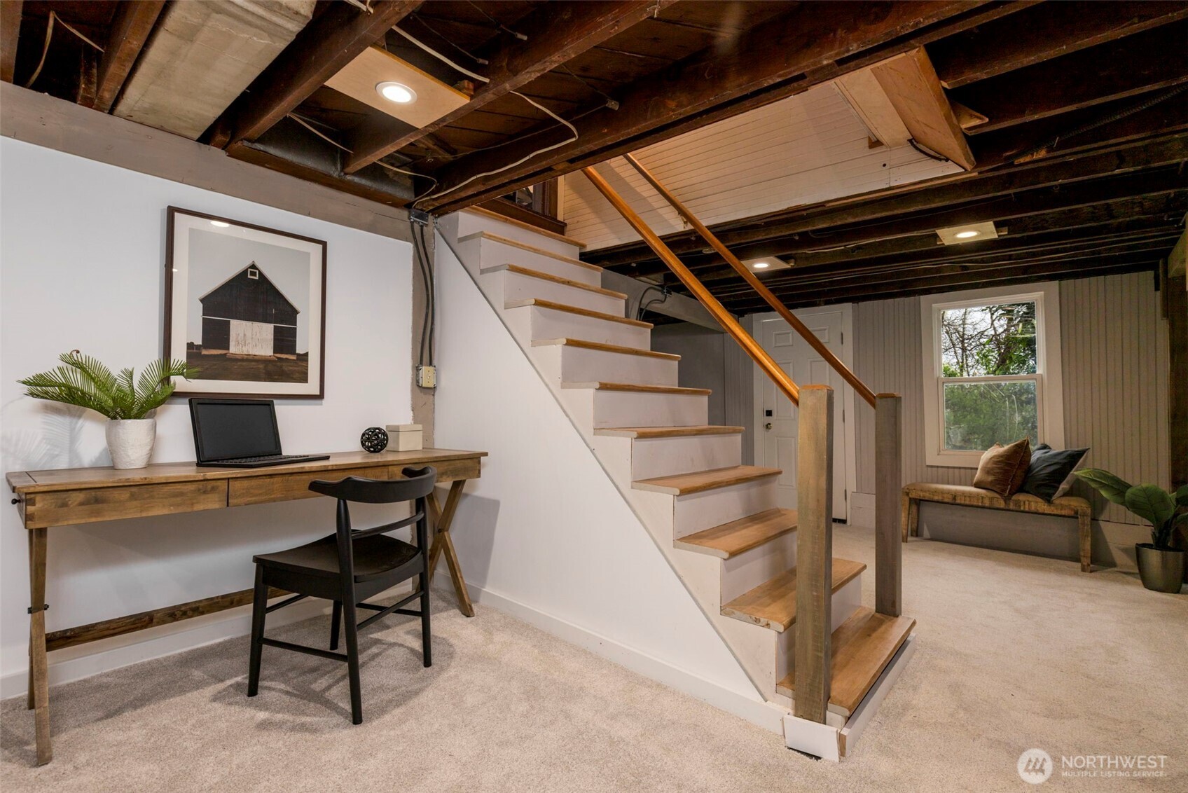 1815 29th Avenue South Seattle, WA 98144 - Photo 19 of 25 a view of entryway