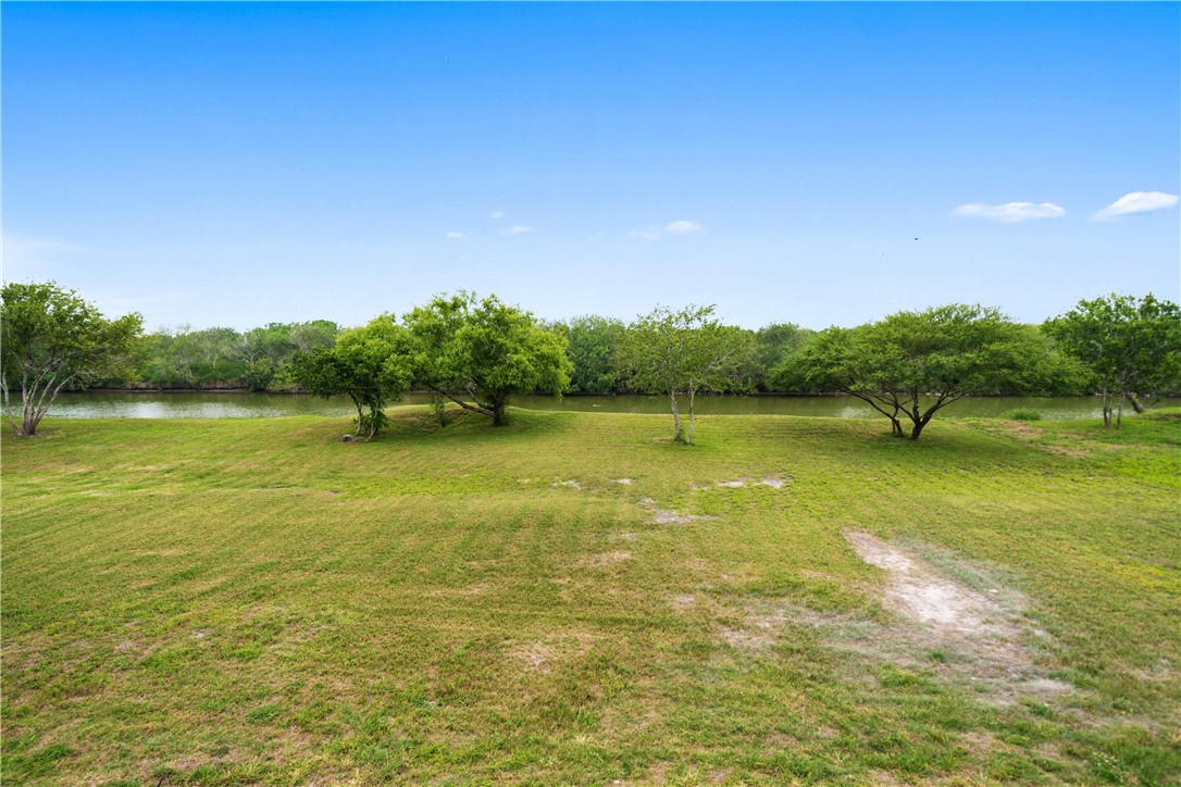 4041 Ranch Lake Drive Corpus Christi, TX 78413 - Photo 39 of 40