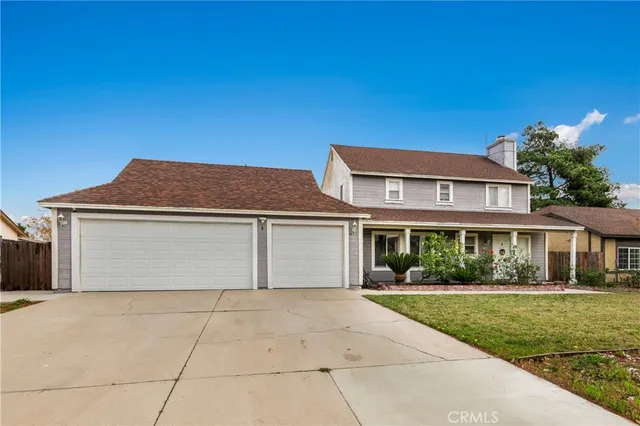 $574,000 | 877 North Quince Avenue, Rialto, CA 92376