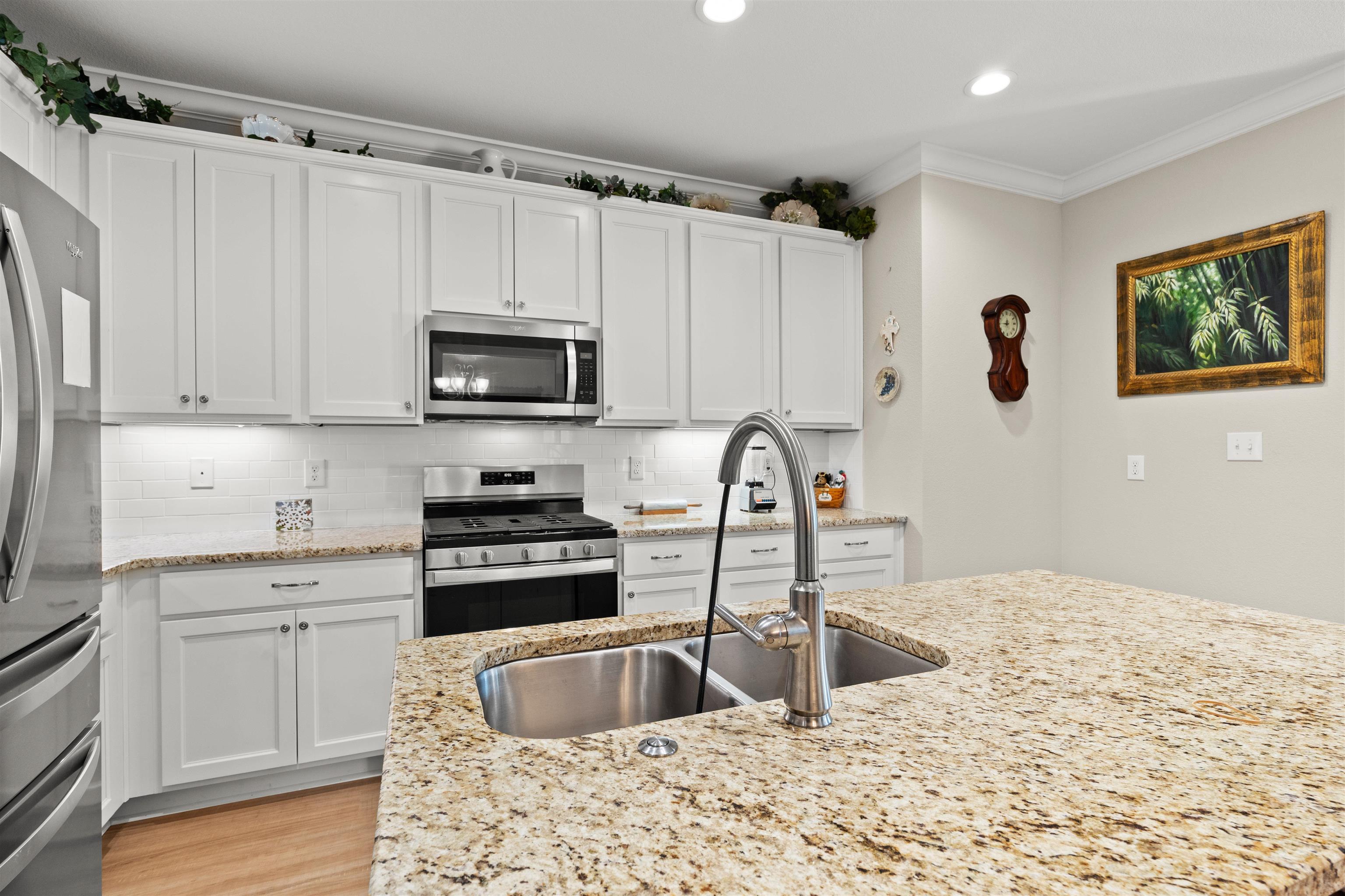 301 Holmes Avenue, Unit 301 Foley, AL 36535 - Photo 14 of 54 Kitchen