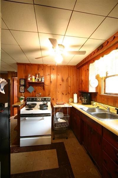 8622 West East Road Lakeside, MI 49128 - Photo 3 of 10 Additional Photo