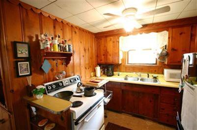 8622 West East Road Lakeside, MI 49128 - Photo 4 of 10 Additional Photo