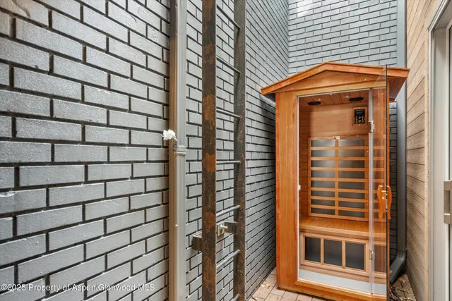 $35,000 | 1001 East Cooper Avenue, Unit 2, Aspen, CO 81611