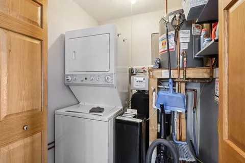 $319,900 | N3704 County Road K, Jefferson, WI 53549