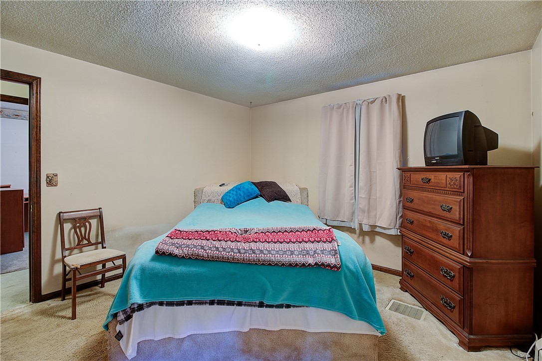 430 Snake Hill Road Burrillville, RI 02830 - Photo 31 of 41