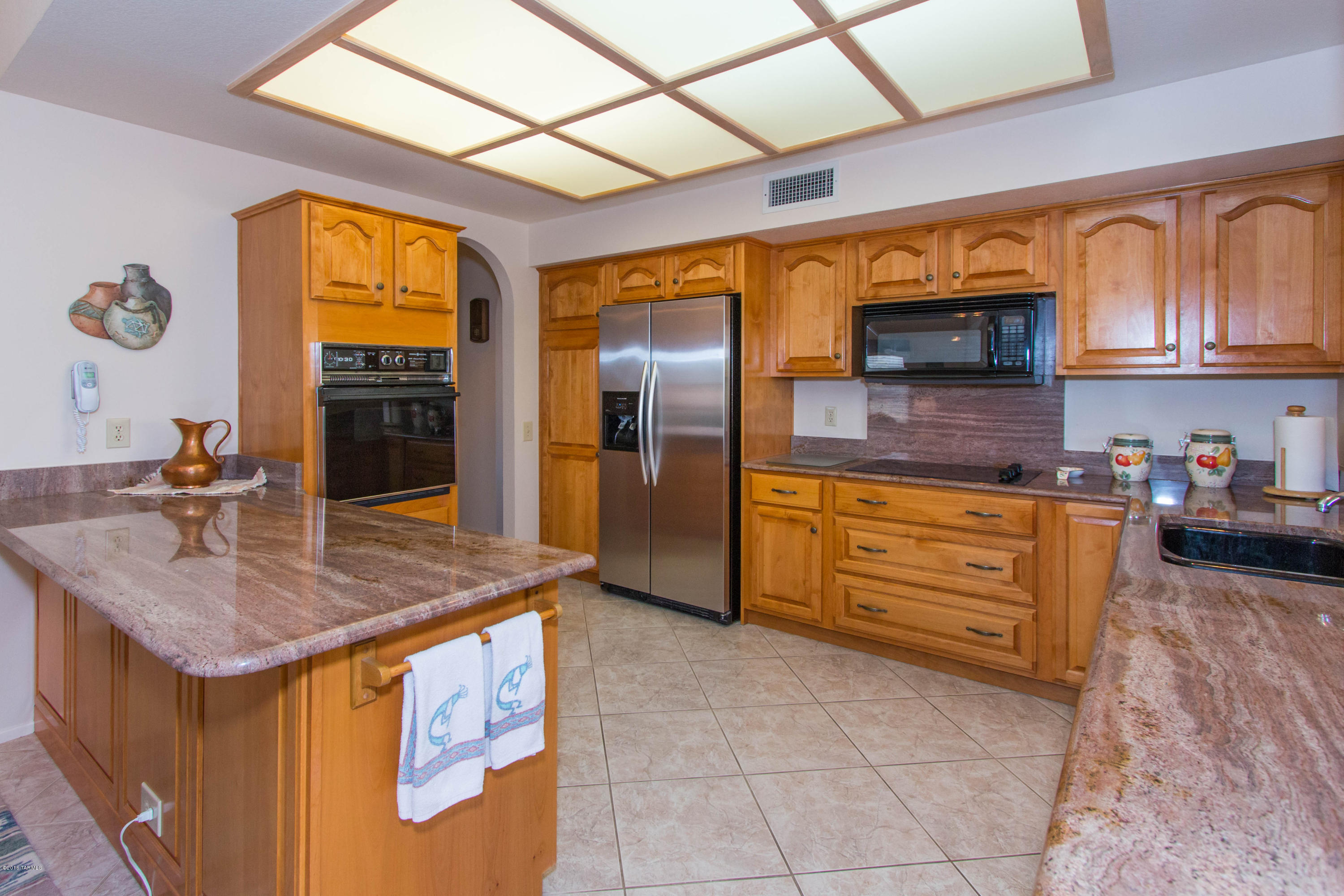 1151 East Sunset Ridge Place Tucson, AZ 85755 - Photo 4 of 33