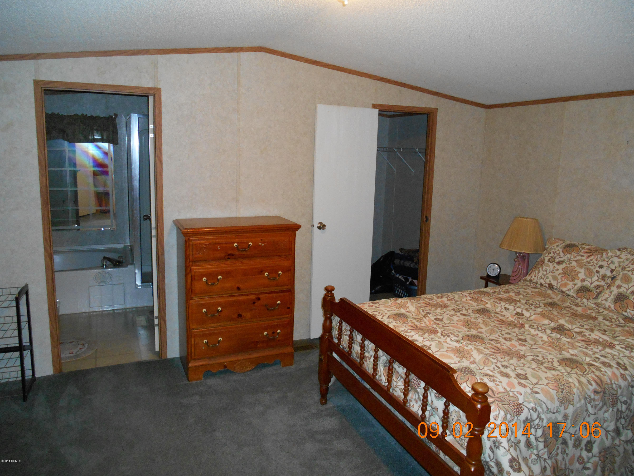 140 McCabe Road Newport, NC 28570 - Photo 8 of 21 Principal Bedroom2