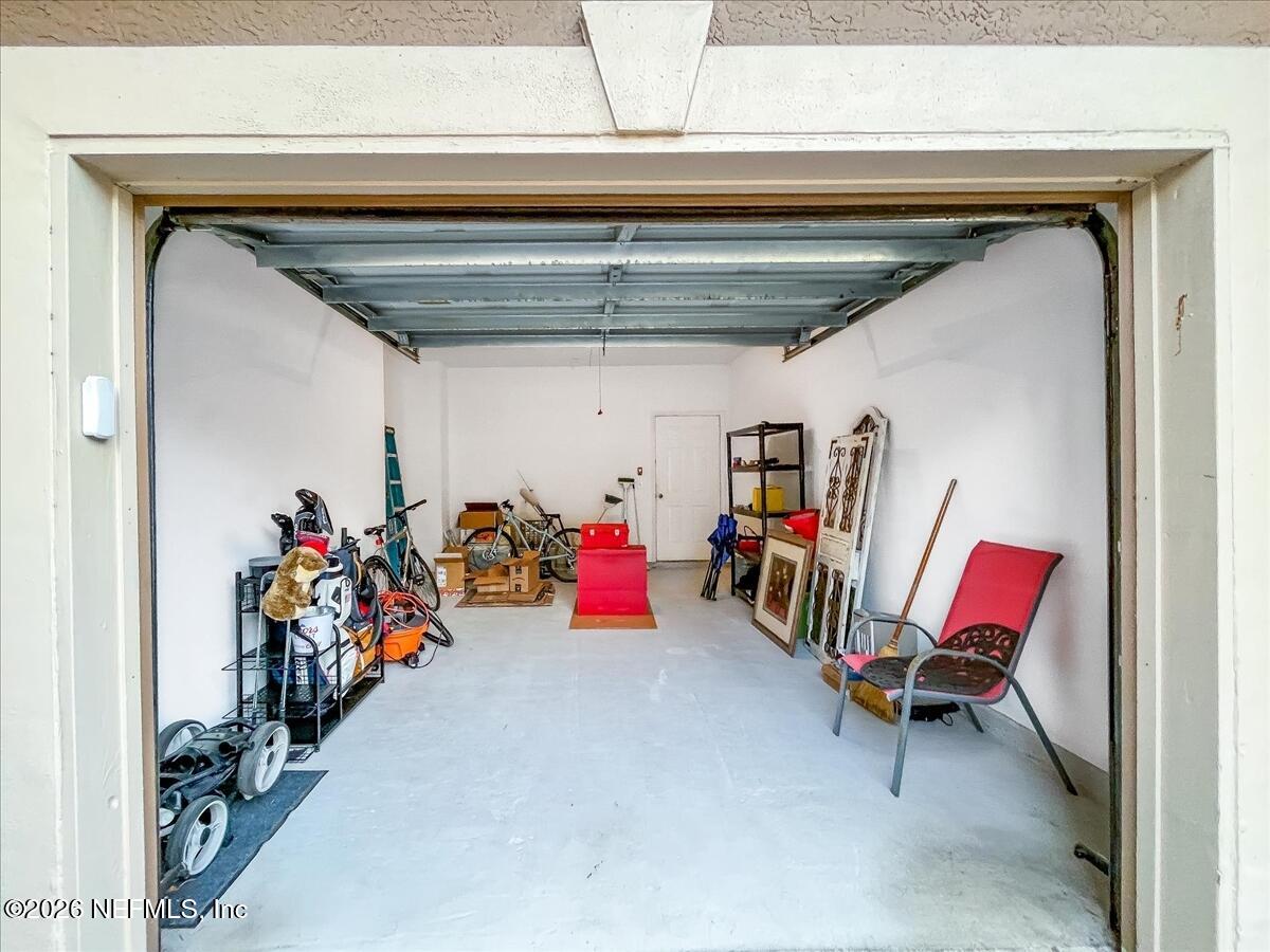 10961 Burnt Mill Road, Unit 828 Jacksonville, FL 32256 - Photo 22 of 28 Garage