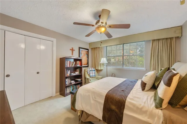 $325,000 | 503 Calvert Street, Hearne, TX 77859