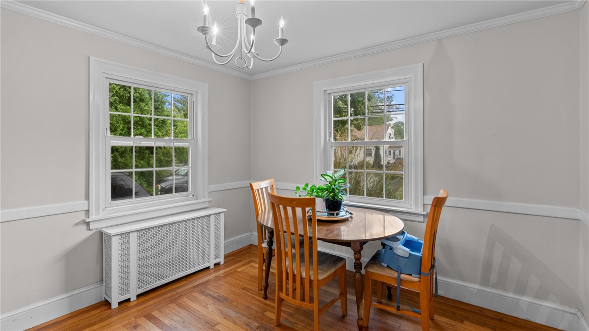 55 Massasoit Avenue Barrington, RI 02806 - Photo 5 of 24