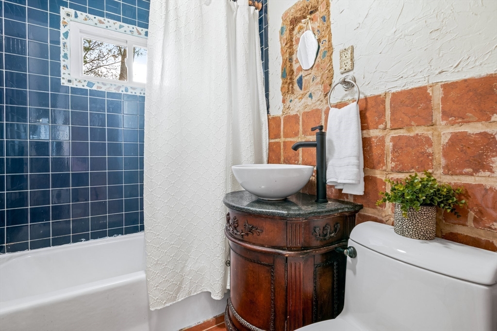44 Shawsheen Road Billerica, MA 01821 - Photo 22 of 39 a view of bathroom with a tub and sink