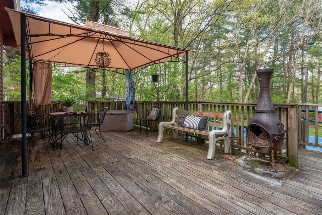 44 Shawsheen Road Billerica, MA 01821 - Photo 38 of 39 an outdoor space with furniture
