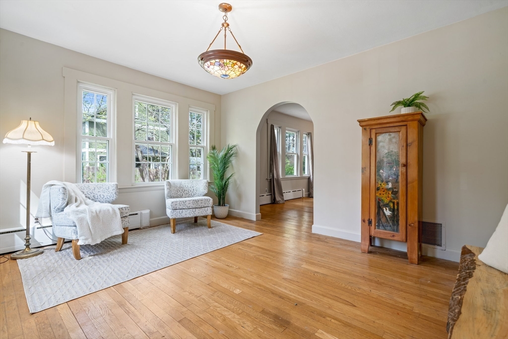 44 Shawsheen Road Billerica, MA 01821 - Photo 4 of 39 a living room with furniture and a window