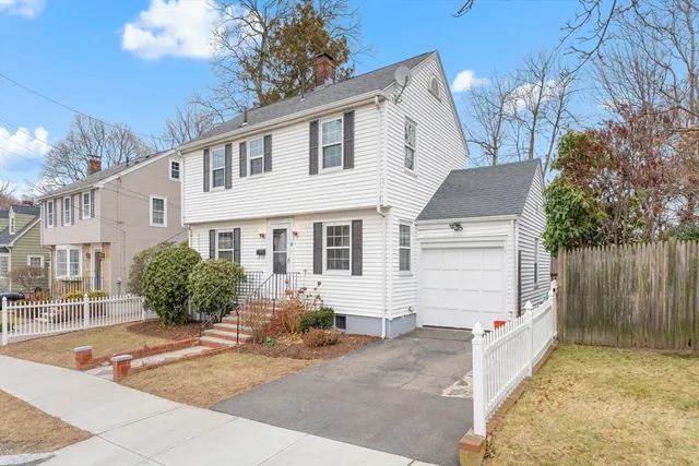 $3,800 | 20 Brae Road, Quincy, MA 02169