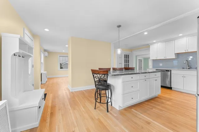 $3,800 | 20 Brae Road, Quincy, MA 02169