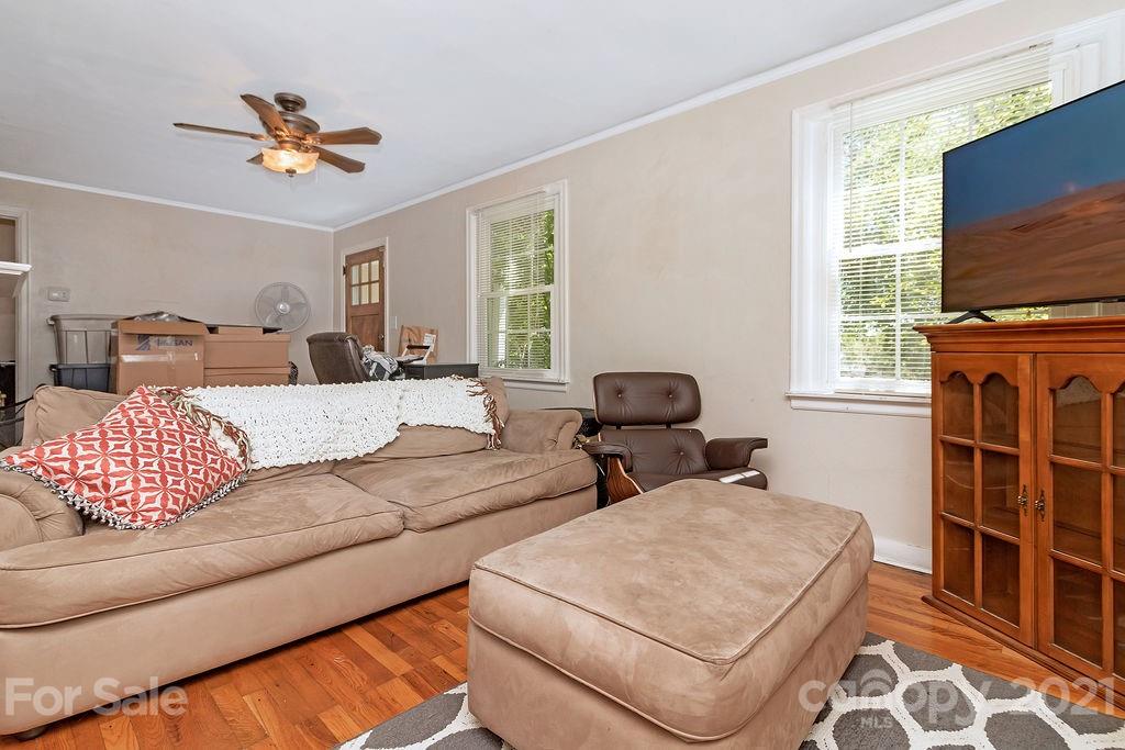 59 Fisher Road, Unit 1 Brevard, NC 28712 - Photo 2 of 15 Gallery Image 2