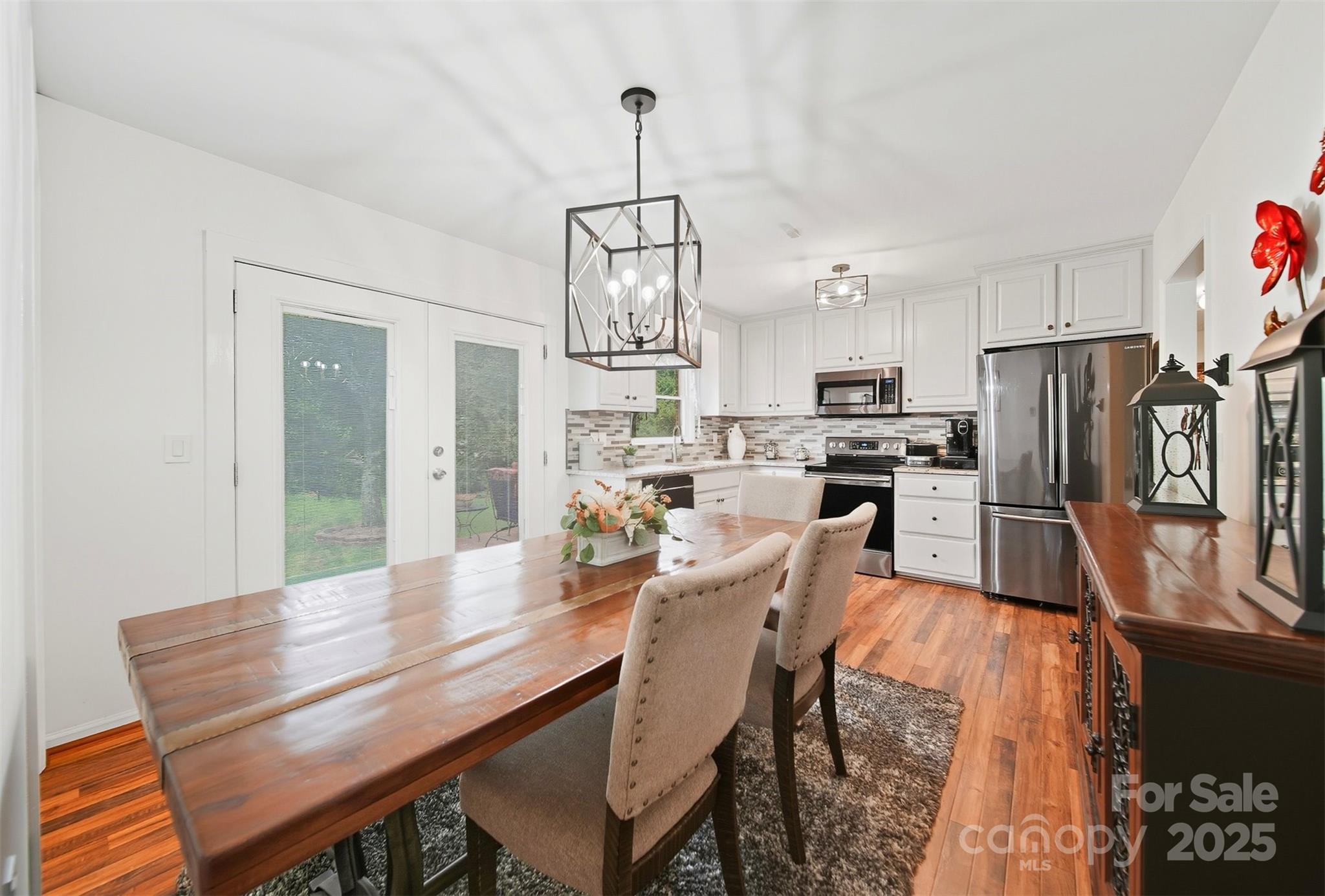 5647 Valley Field Road Southeast Hickory, NC 28602 - Photo 12 of 28 Gallery Image 12