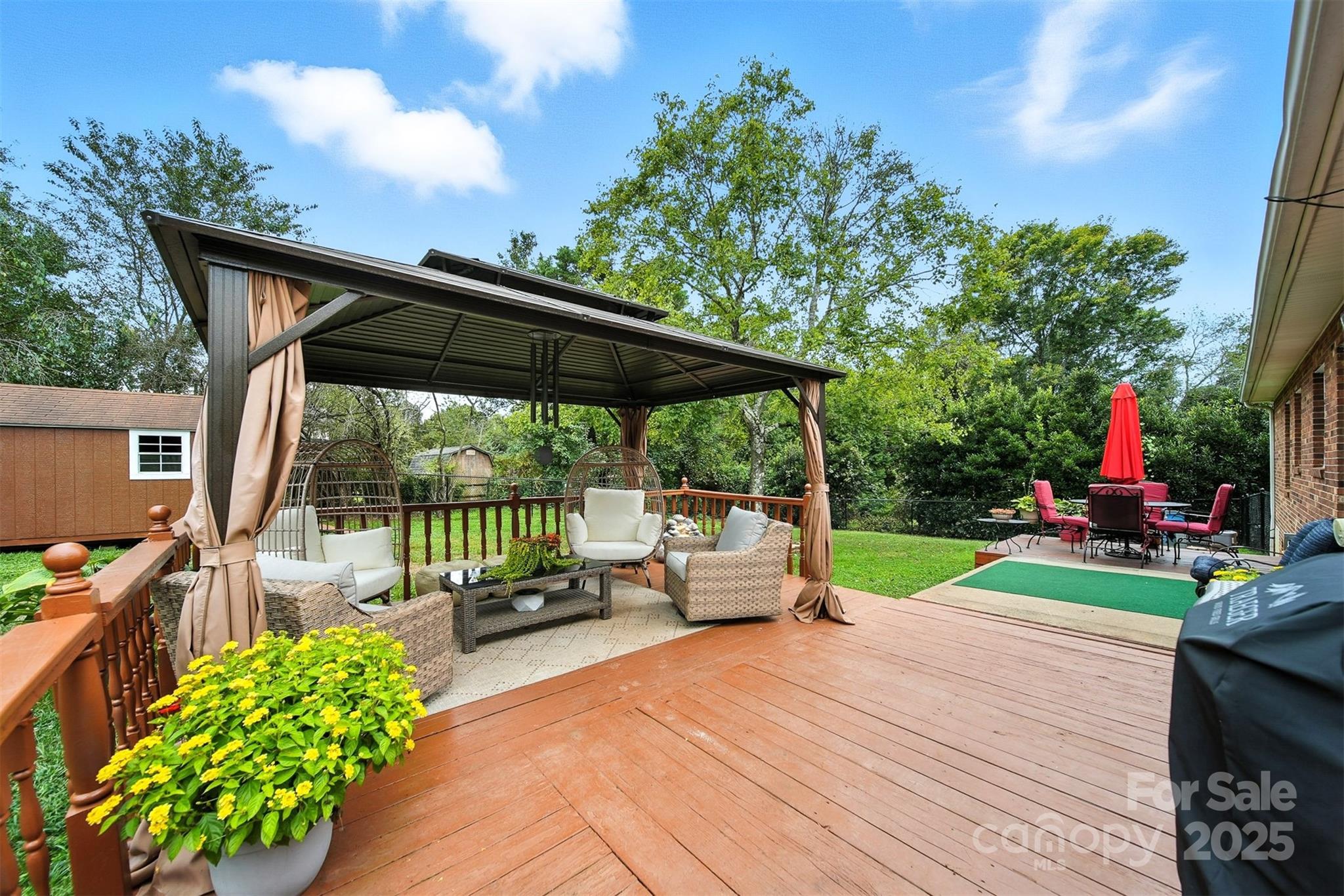 5647 Valley Field Road Southeast Hickory, NC 28602 - Photo 23 of 28 Gallery Image 23