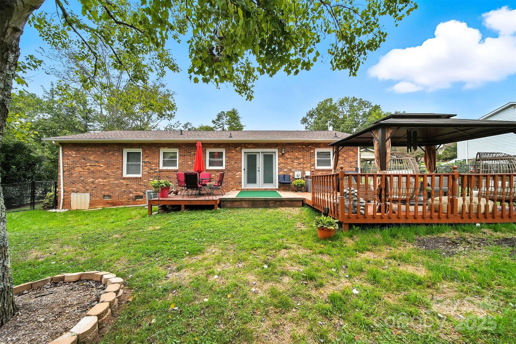 5647 Valley Field Road Southeast Hickory, NC 28602 - Photo 27 of 28 Gallery Image 27