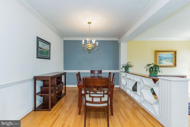 $800,000 | 8550 Westown Way, Vienna, VA 22182