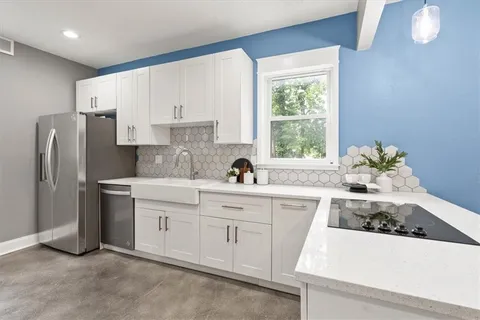 $519,000 | 2827 Campbell Street, Kansas City, MO 64109