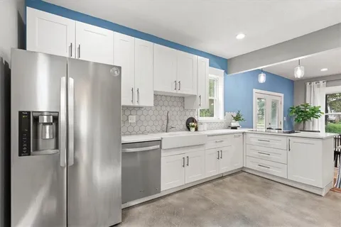 $519,000 | 2827 Campbell Street, Kansas City, MO 64109