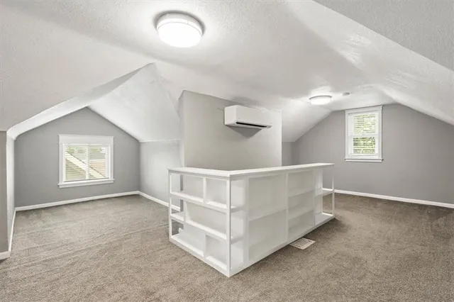 $519,000 | 2827 Campbell Street, Kansas City, MO 64109