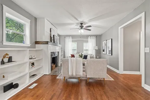 $519,000 | 2827 Campbell Street, Kansas City, MO 64109