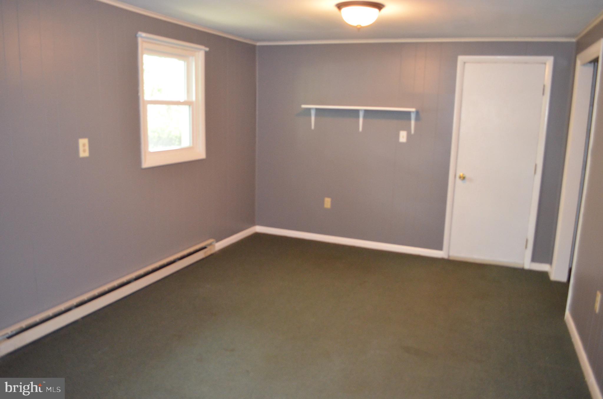 172 April Lane Lititz, PA 17543 - Photo 16 of 24 Family room