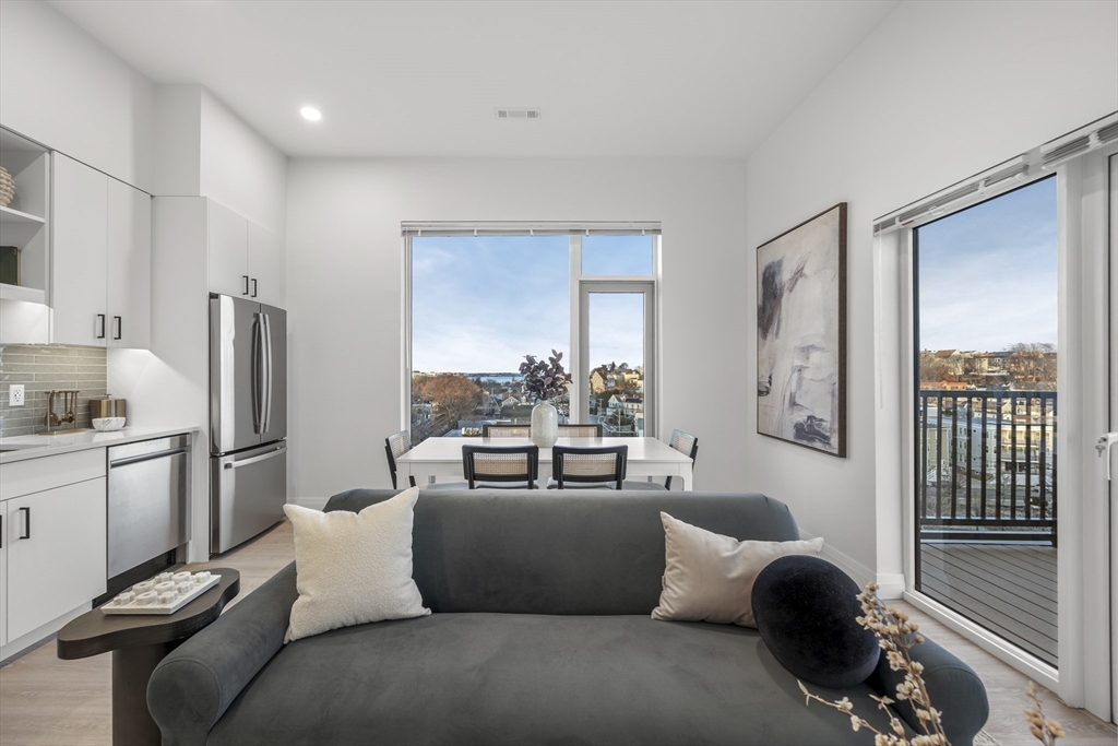 93 Bennington Street, Unit 601 Revere, MA 02151 - Photo 8 of 30