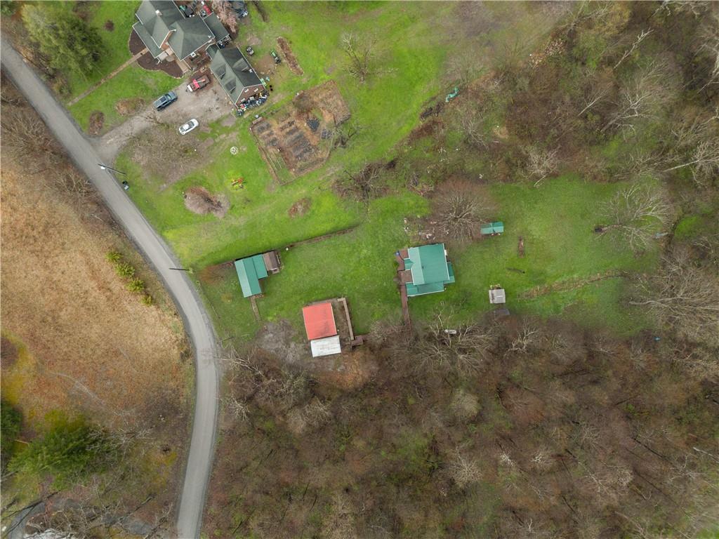 356 Stewarton Road Mill Run, PA 15464 - Photo 34 of 38
