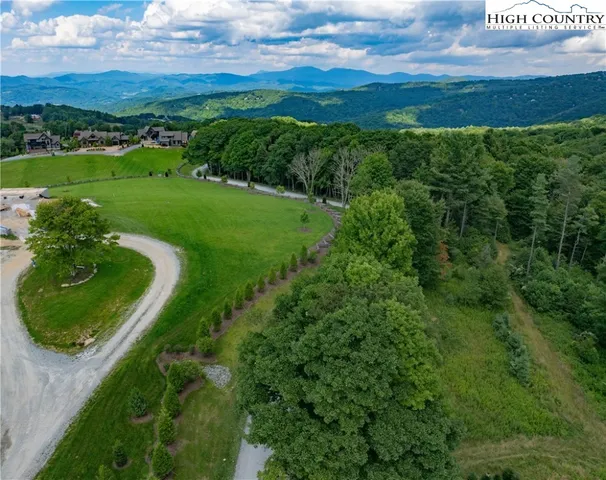 $550,000 | Rs1 Rs1 Skywest Parkway, Elk Park, NC 28622