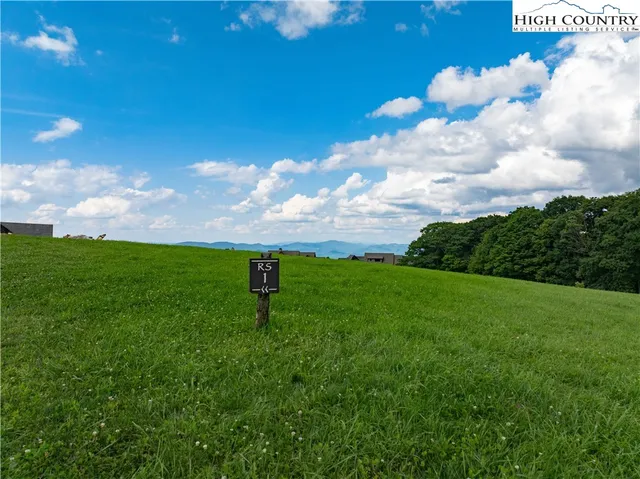 $550,000 | Rs1 Rs1 Skywest Parkway, Elk Park, NC 28622