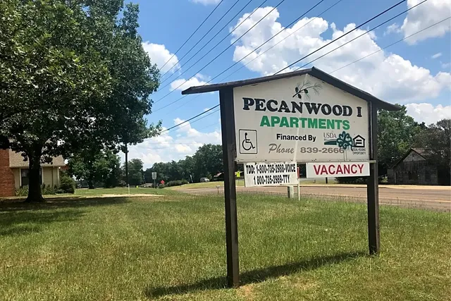 $536 | 502 West Main Street, Whitehouse, TX 75791