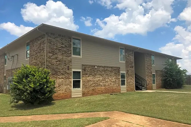 $536 | 502 West Main Street, Whitehouse, TX 75791