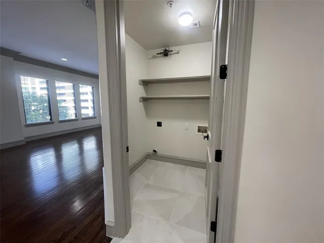 $5,041 | 3500 Fairmount Street, Unit 408, Dallas, TX 75219
